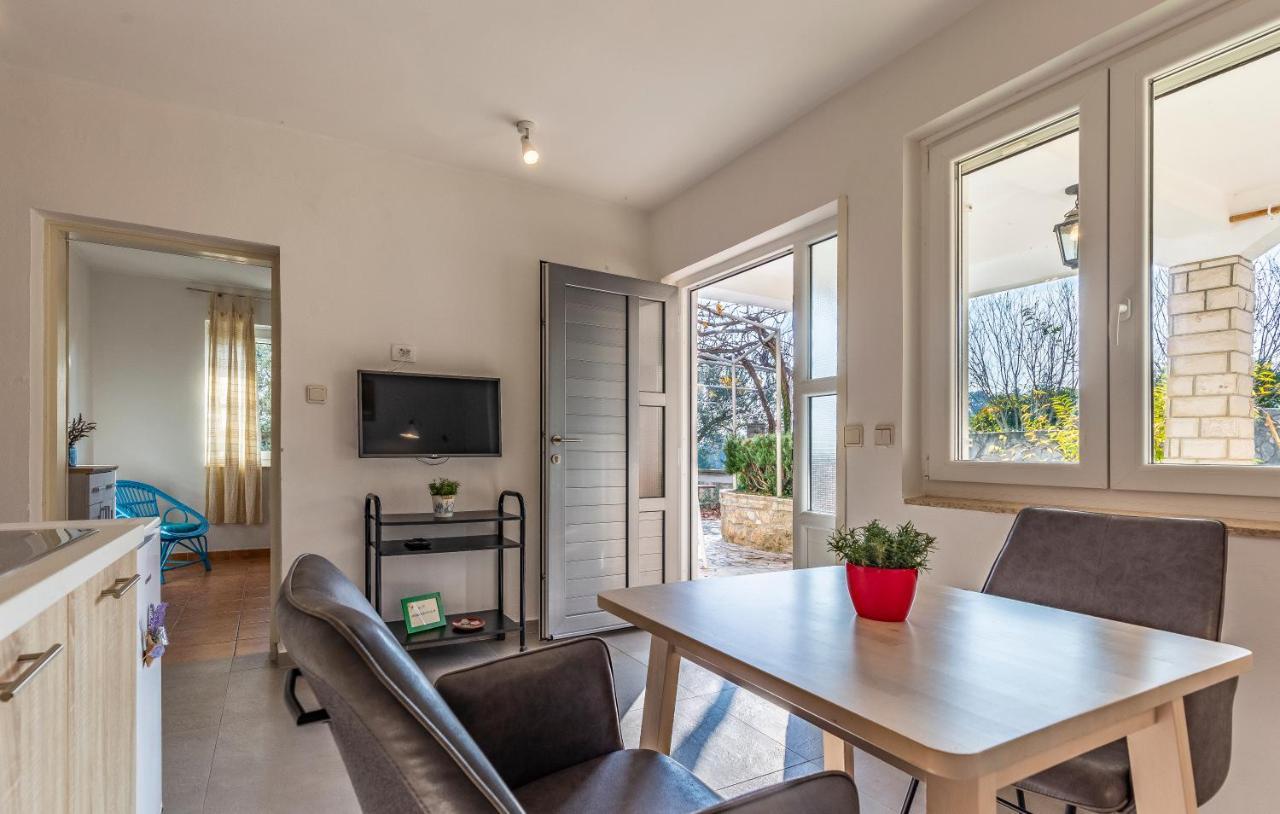 Apartments Pimpinella Premantura Kültér fotó