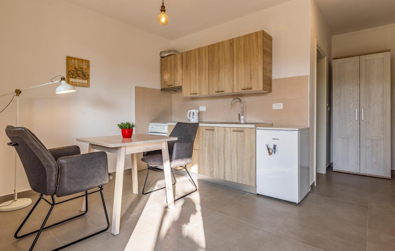 Apartments Pimpinella Premantura Kültér fotó
