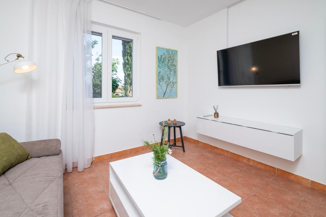 Apartments Pimpinella Premantura Kültér fotó
