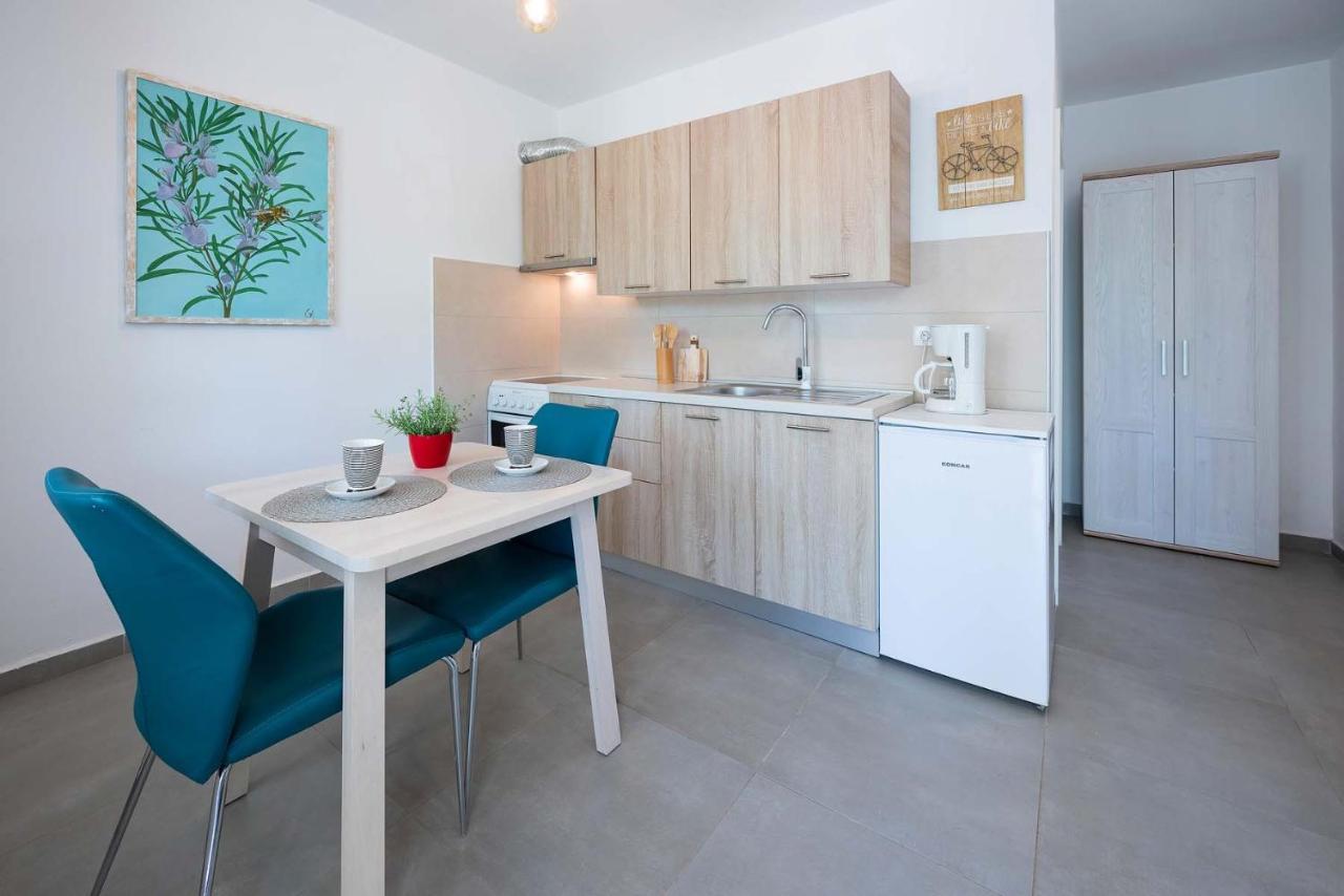 Apartments Pimpinella Premantura Kültér fotó