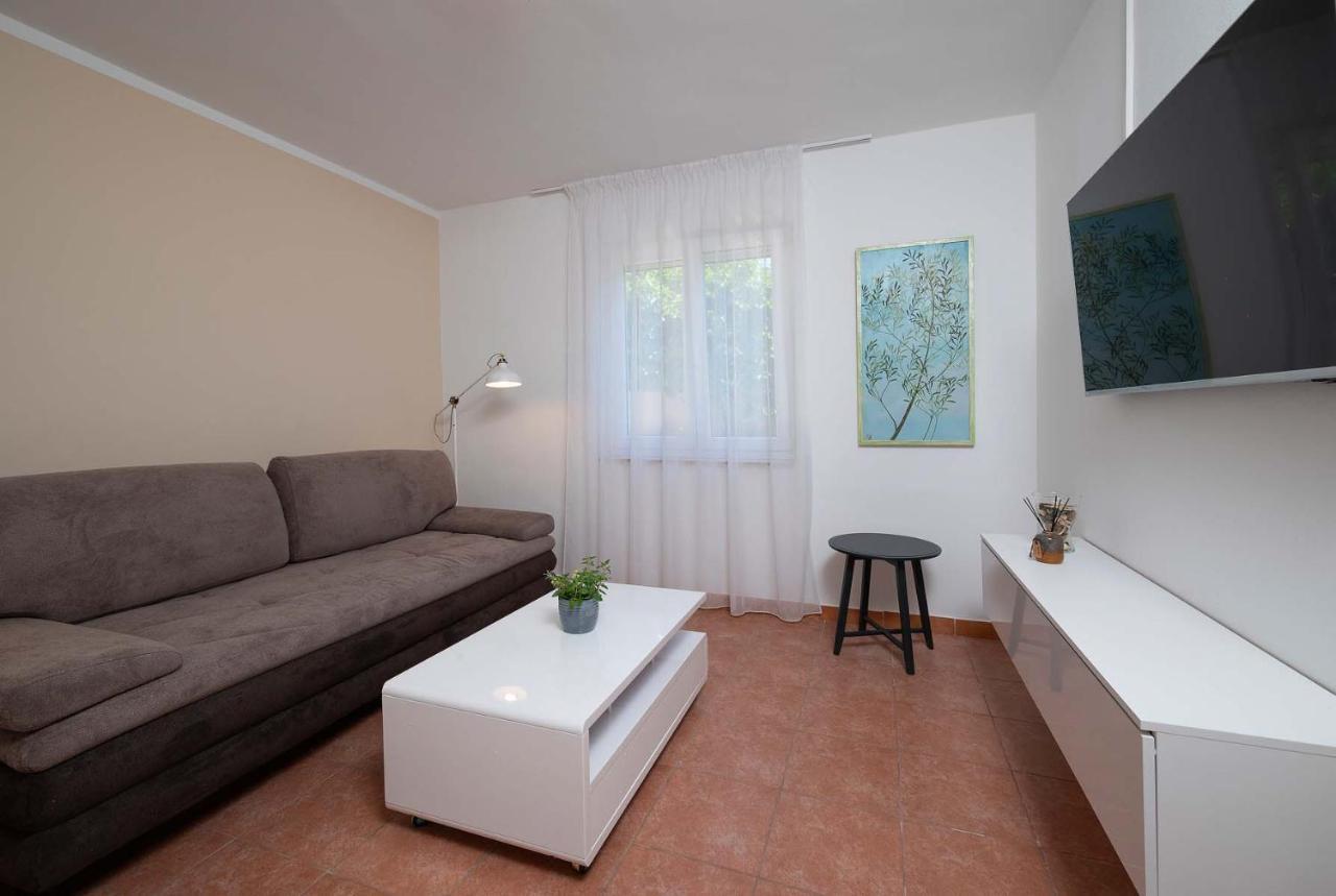 Apartments Pimpinella Premantura Kültér fotó